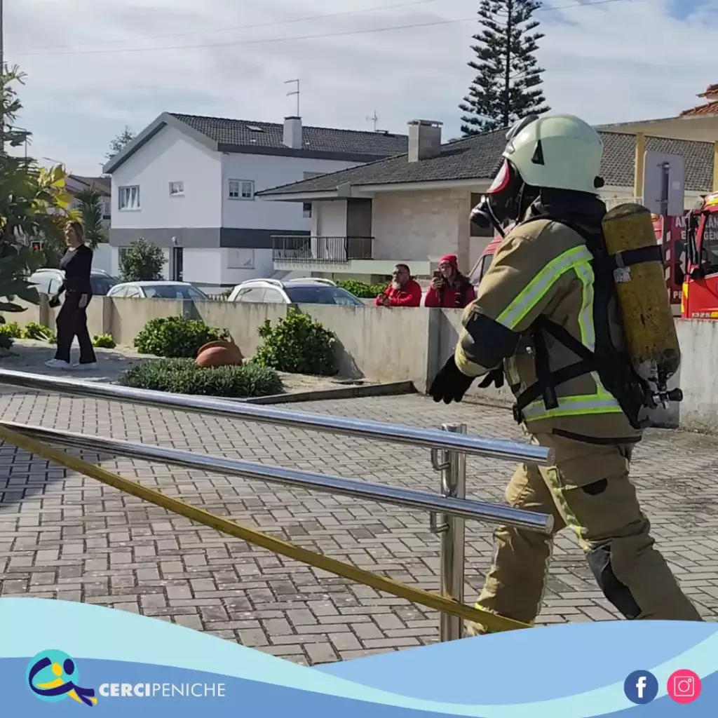 Bombeiros Voluntários de Peniche, no Simulacro no CERIN