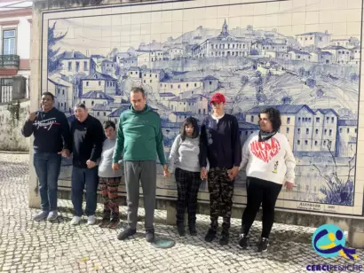 Clientes do CACI, na visita aos Presépios de Natal em Alenquer